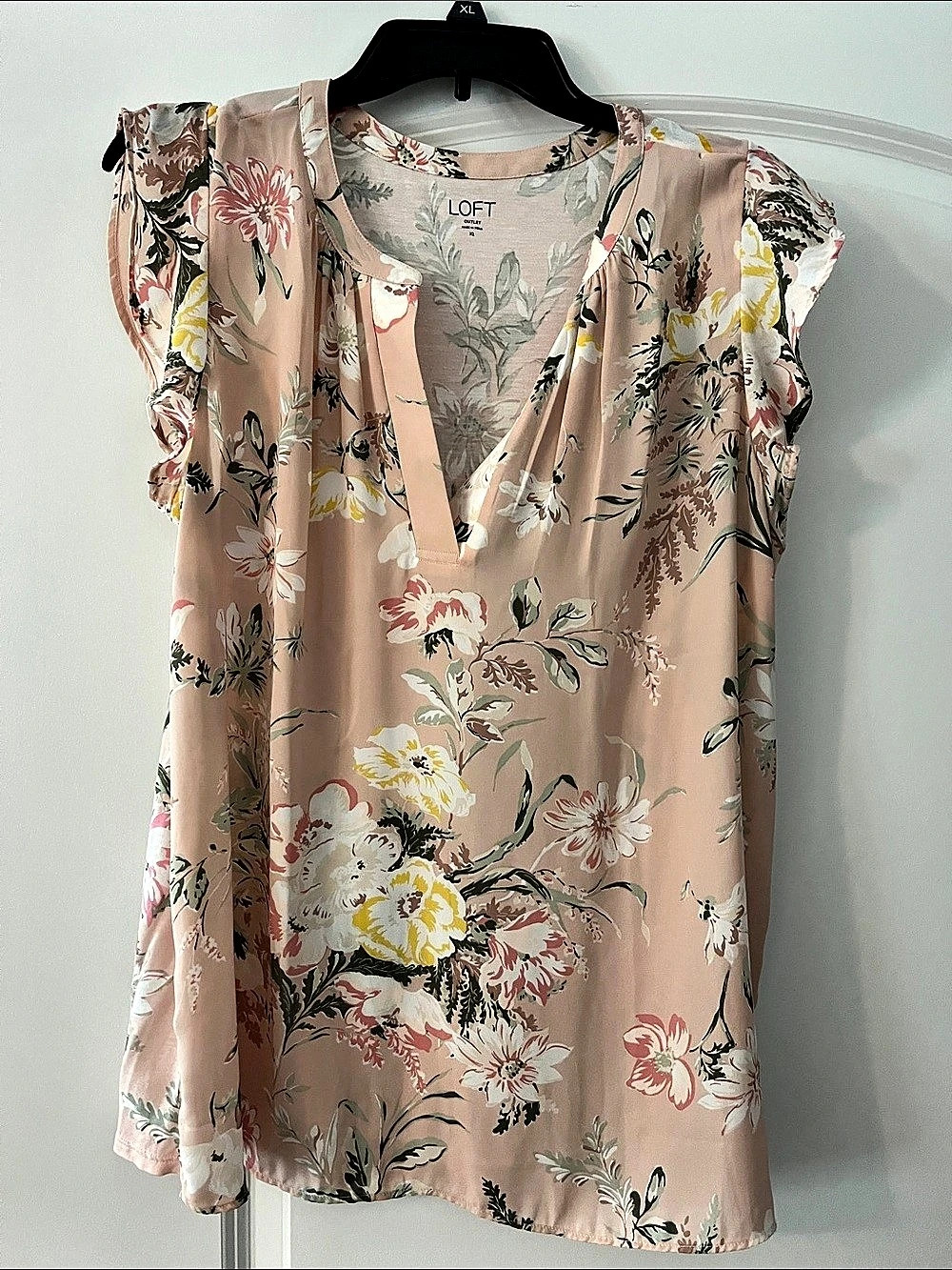 LOFT Outlet Floral Ruffle Sleeve Blouse in Pink Size XL